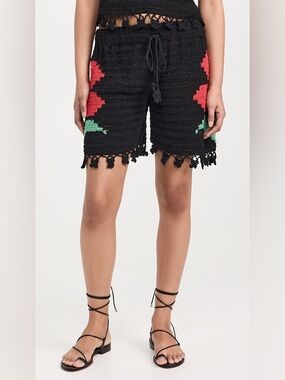 CeliaB Genie Crochet Shorts Size M NWT